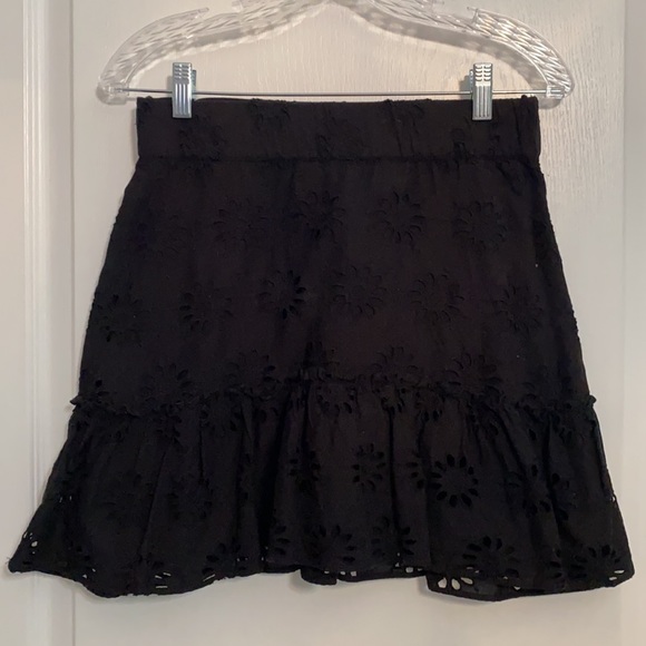 Zara Black Eyelet Skirt - Picture 1 of 5